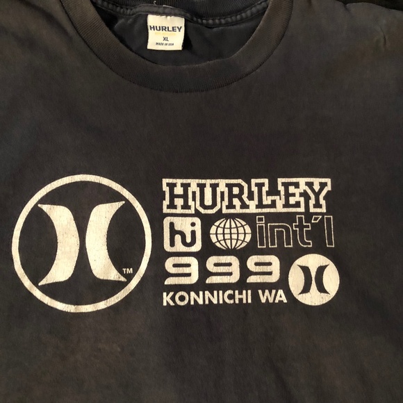Super rare Vintage Tom Delonge Hurley, navy T-shirt, blink-182 size ex L - Picture 1 of 8